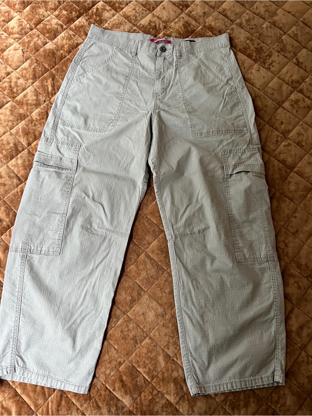 Union Bay woman’s size 9 barrel fit cropped pant